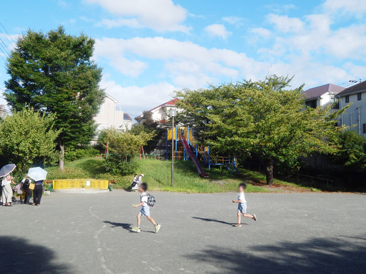 下倉田小松ヶ丘公園