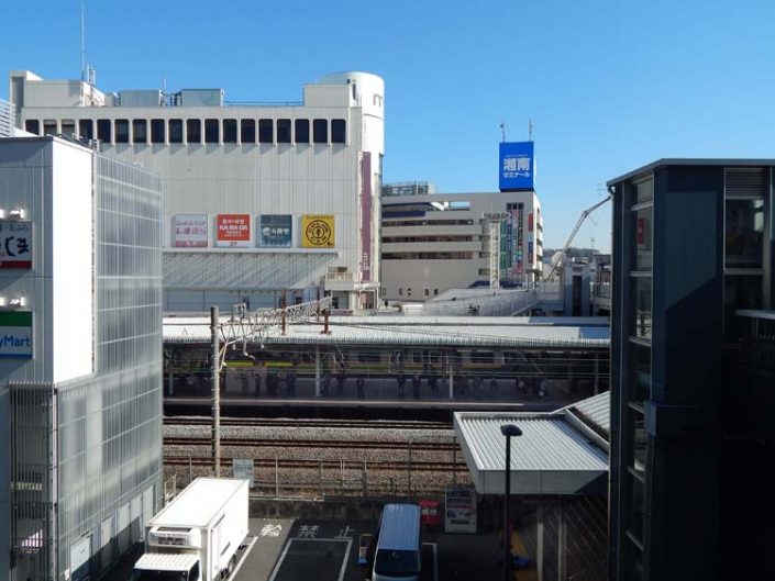 JR戸塚駅 横浜建物