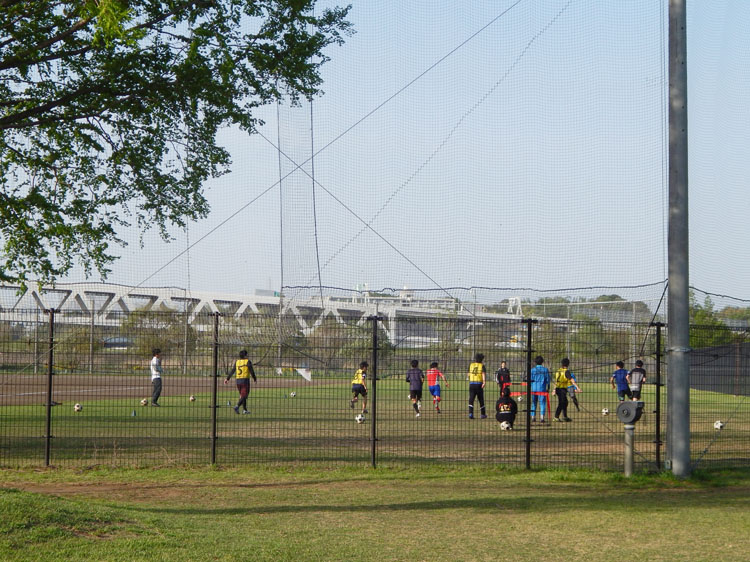 新横浜公園 運動広場