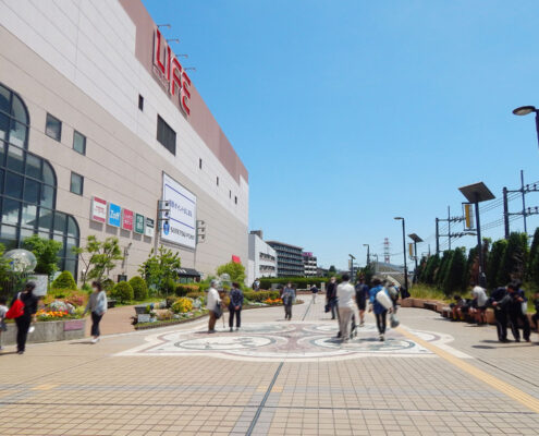 三ツ境駅前広場