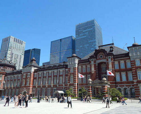 東京駅丸の内駅前広場