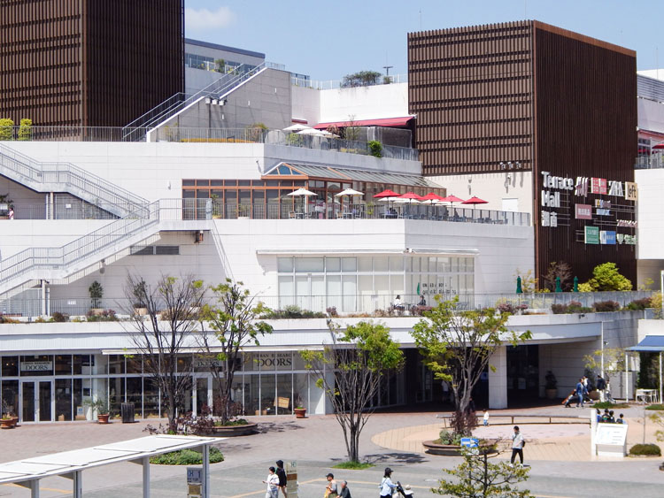 テラスモール湘南