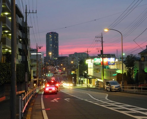 横浜 長津田 いぶき野 長津田駅方向 夕暮れ