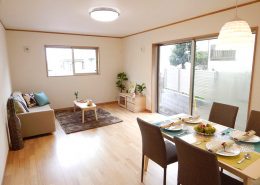 横浜 戸塚区 新築 一戸建て住宅 ラシット横浜 サンヒルズ戸塚町 全10棟(第一期) 1号棟 リビングルーム 横浜建物