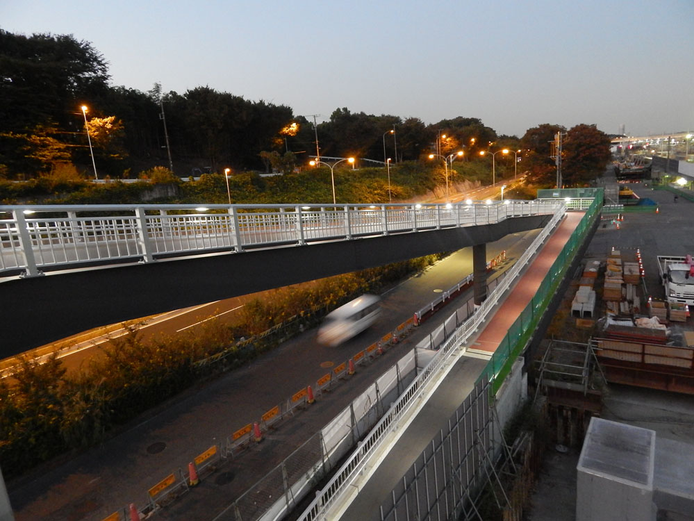 1024_147 相鉄線 新駅 羽沢駅 歩道
