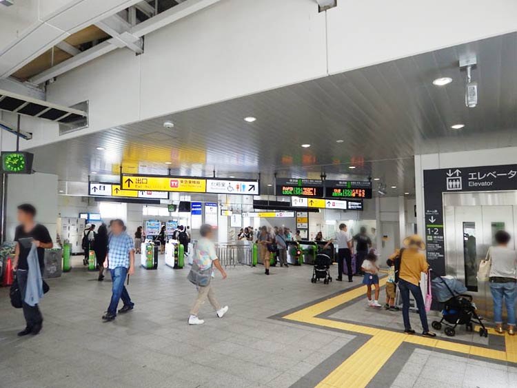 JR横浜線 菊名駅 改札口