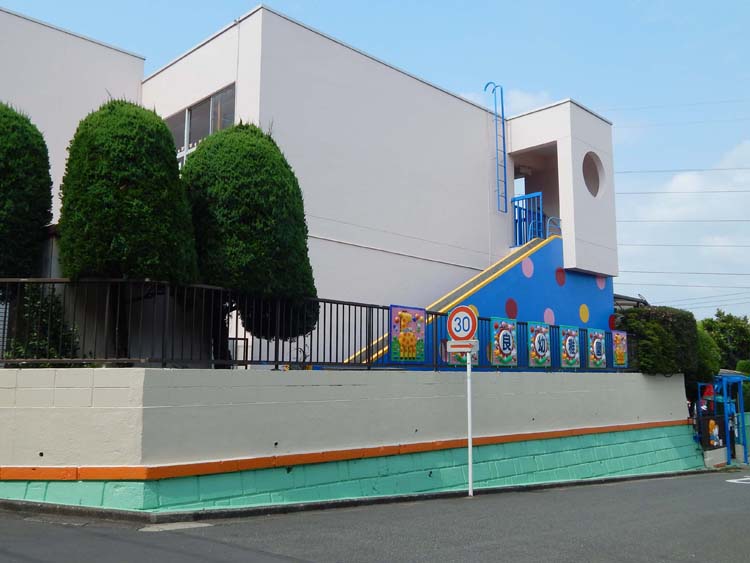 奈良幼稚園 横浜建物