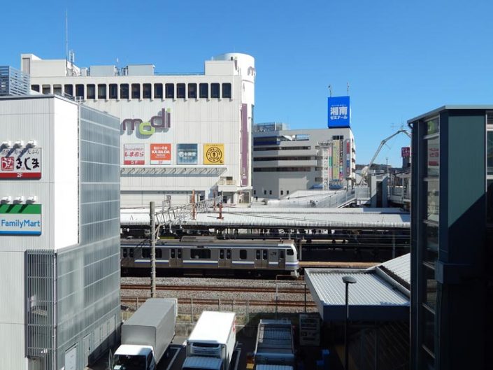 JR戸塚駅 横浜建物