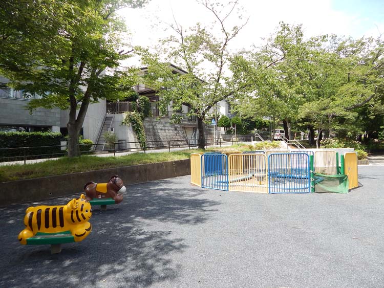 鳥が丘第一公園 泉区 鳥が丘第一公園 横浜建物